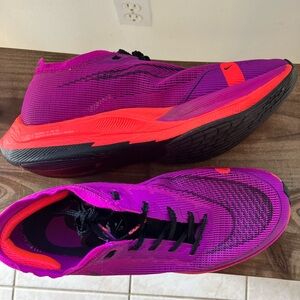 NIKE ZOOMX VAPORFLY NEXT% 2 Hyper Violet Women’s Size 9